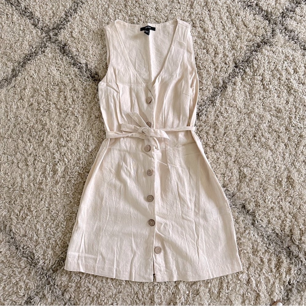 Forever 21 cute bottom down dress size S